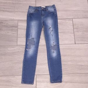 ripped size 10 skinny jeans